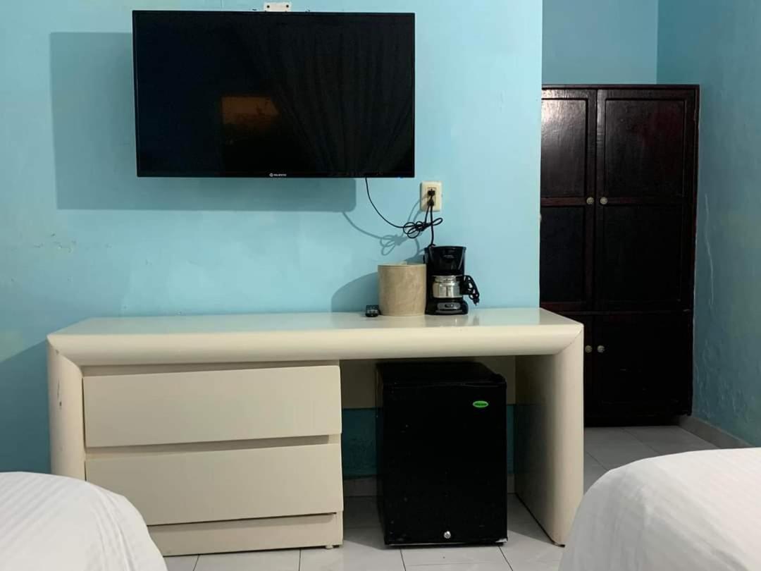 Hotel Hermanos Aguilar Cozumel Exterior foto